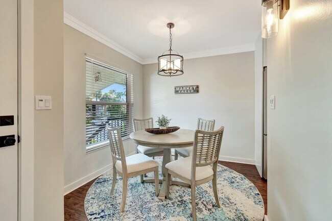 Building Photo - 5770 Princess Palm Ct
