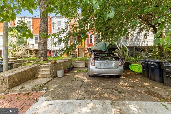 Building Photo - 4012 7th St NW