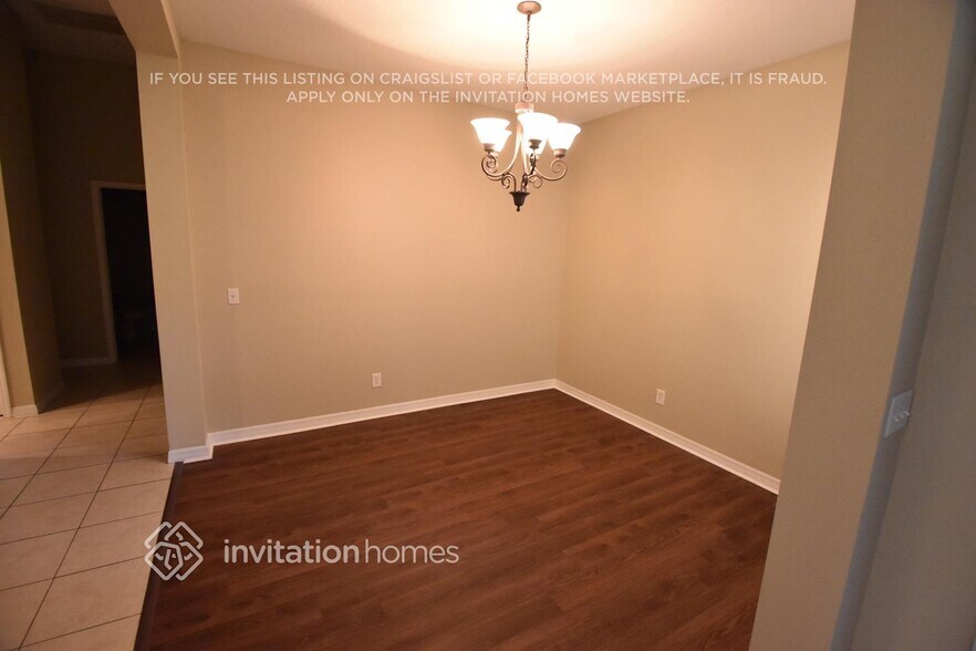 Building Photo - 11724 Summer Springs Dr