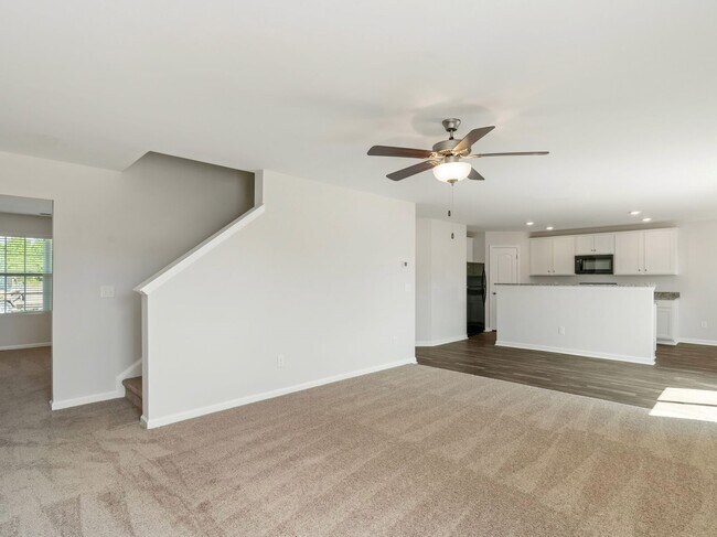 Building Photo - 7136 Cameron Trace Dr