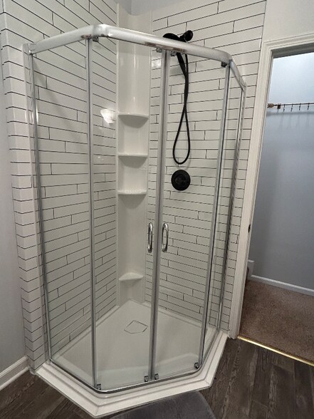 Building Photo - 614 Cherokee St