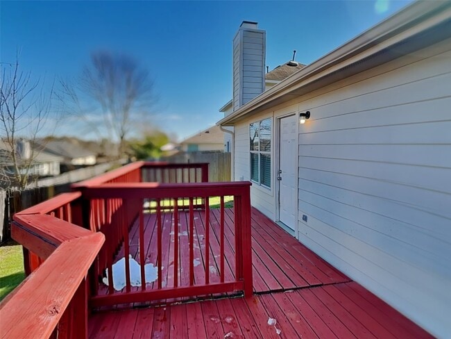 Building Photo - 18494 Sunrise Pines Dr