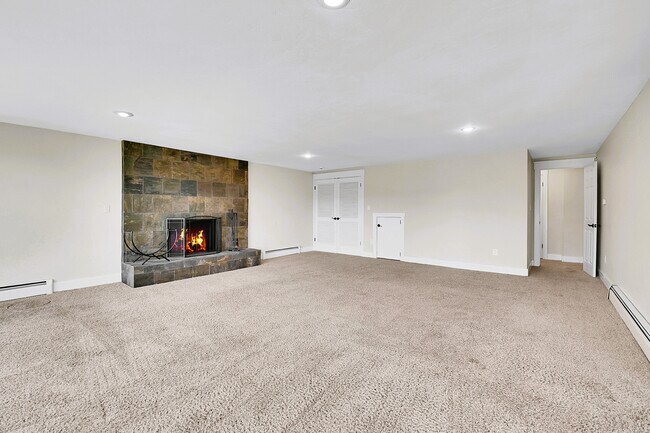 Building Photo - 31340 Brookline Rd