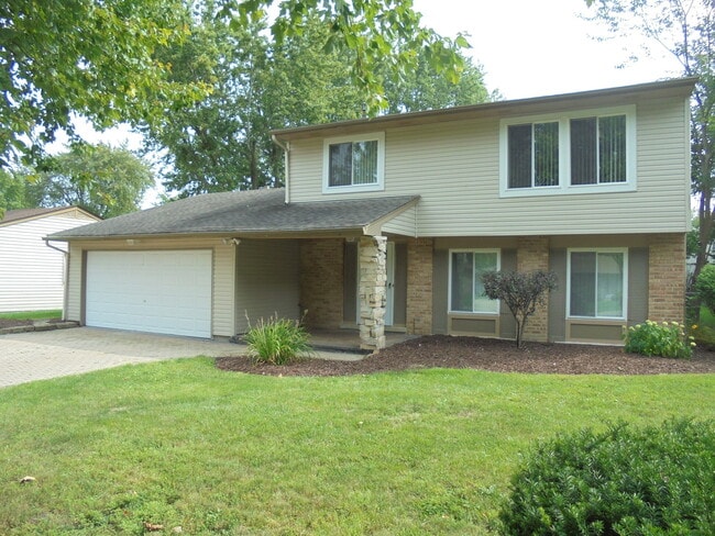 Building Photo - 1085 Hecker Dr