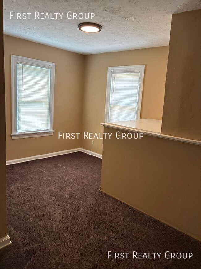 Building Photo - 5290 Derby Rd