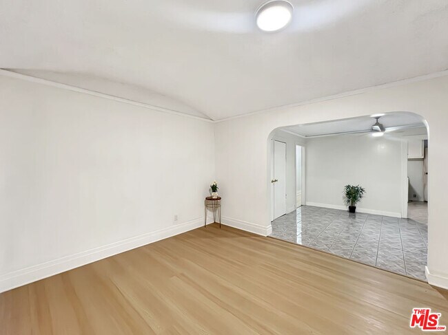 Building Photo - 2166 W 29th Pl