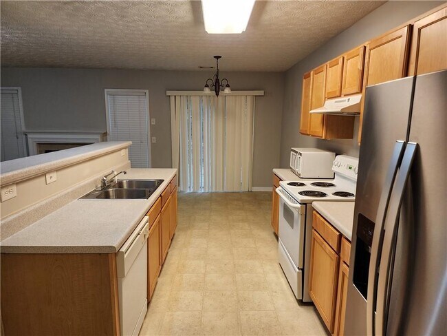 Building Photo - 6129 Brookechase Ln