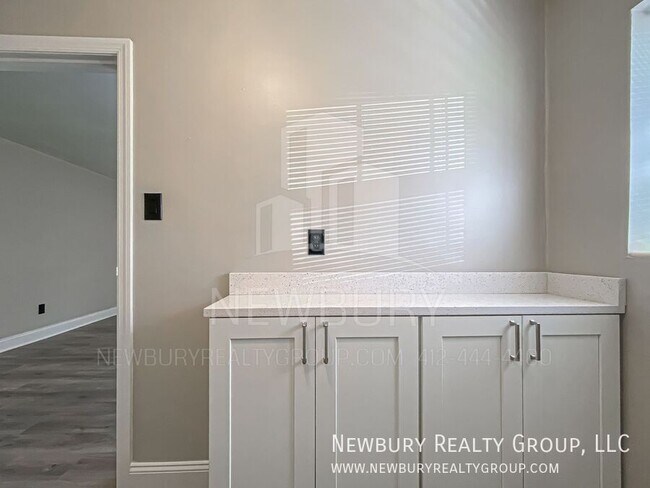 Building Photo - 317 San Juan Dr