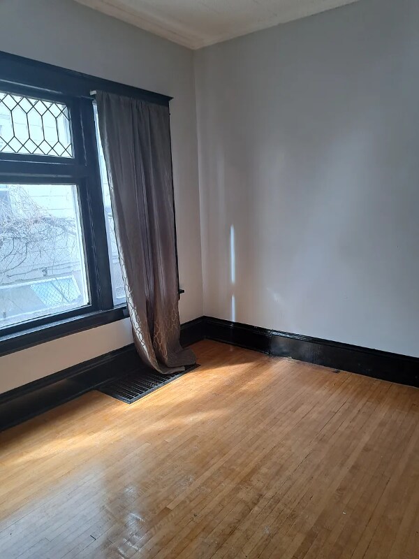 Building Photo - 3122 N Morgan Ave