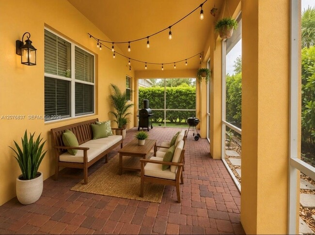 Building Photo - 1213 Skylark Dr