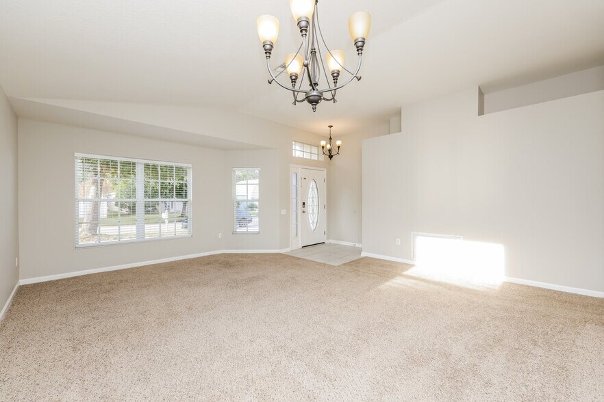 Building Photo - 25150 Lexington Oaks Blvd