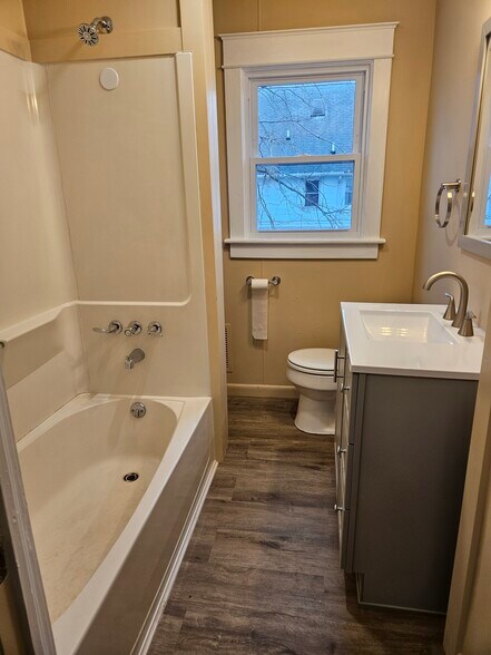 Bathroom - 521 E 3rd St