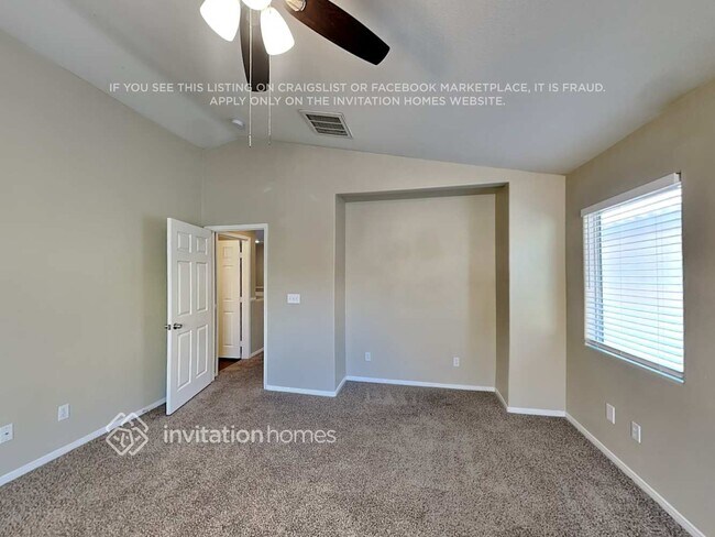 Building Photo - 6504 Abbey Door Ct