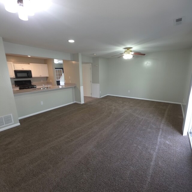 Building Photo - Jannat 6068 George’s