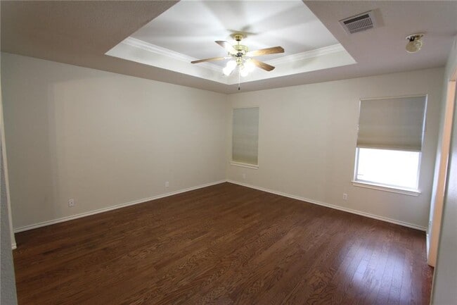 Building Photo - 226 Schaefer Blvd