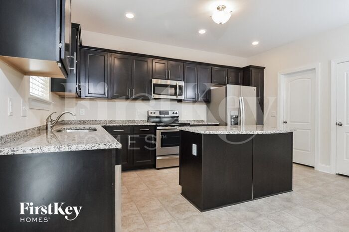 Building Photo - 1422 Sedona Ln