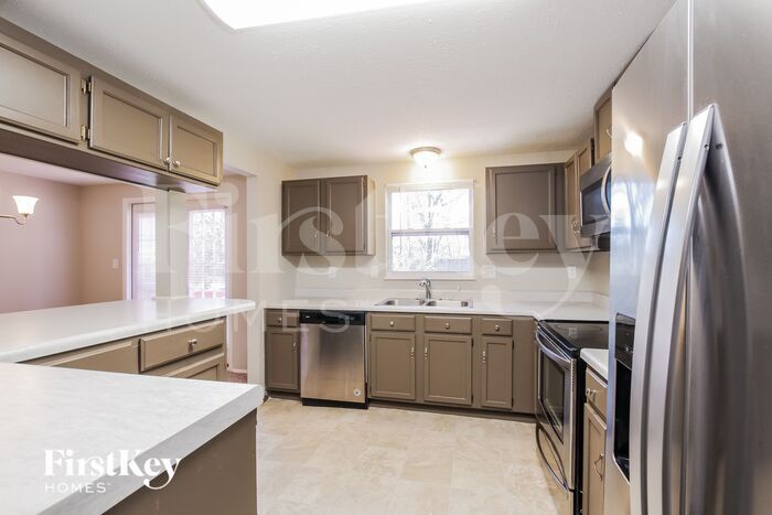 Building Photo - 7333 Brigmore Dr