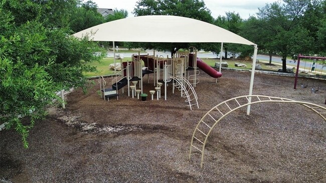 Building Photo - 316 Bandstand Ln