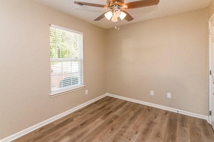 Building Photo - 8543 Alicia Brittany Ln