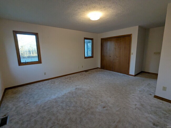 Building Photo - 4400 50 E
