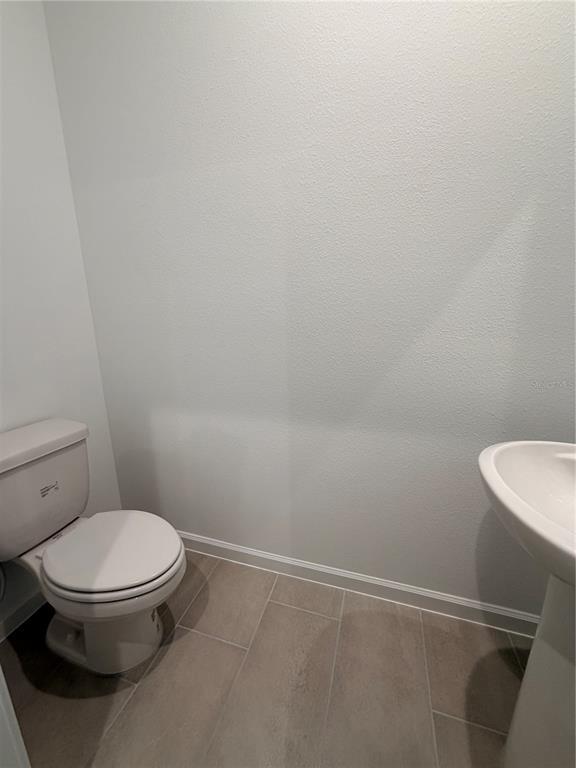 Building Photo - 9948 Red Canoe Aly