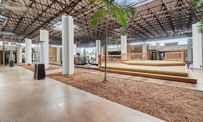 Building Photo - 1700 Pine Valley Dr