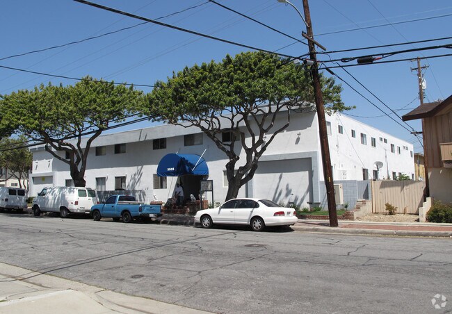 Building Photo - 3505 Emerald St