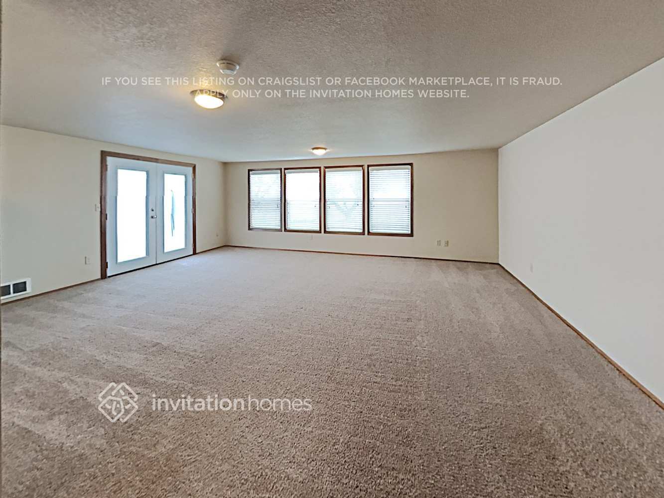 Building Photo - 16412 106th St Ct E