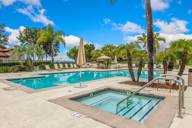 Building Photo - Stunning Home for Rent in Tierra Mesa, Sorrento Valley