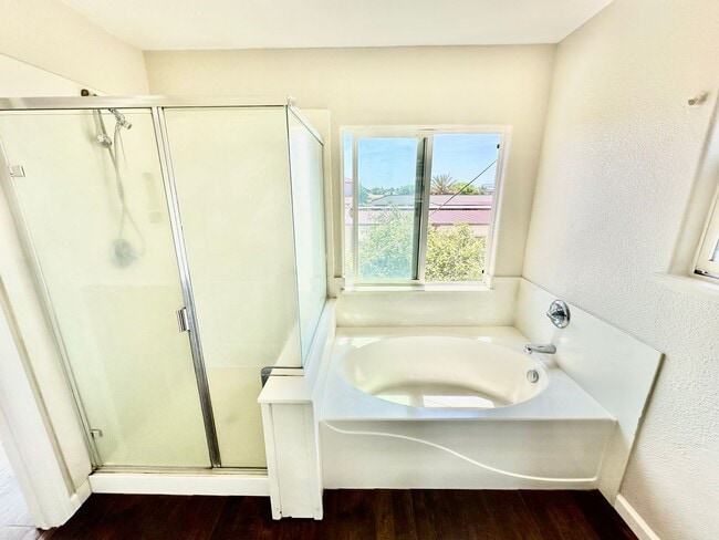 Building Photo - Newly Built Madera 4/3