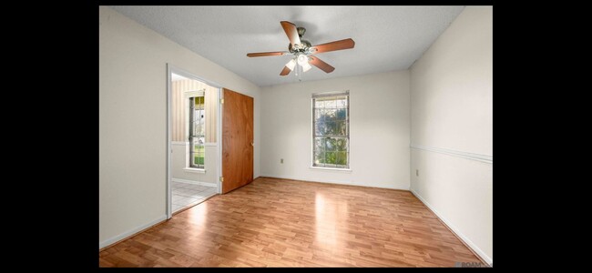 Building Photo - 14522 Chimneywood Ave