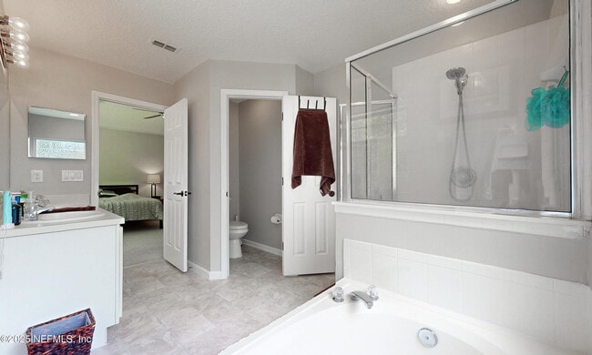 Building Photo - 9093 Fallsmill Dr