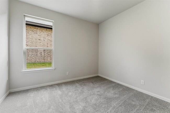 Building Photo - 3520 Columbus St