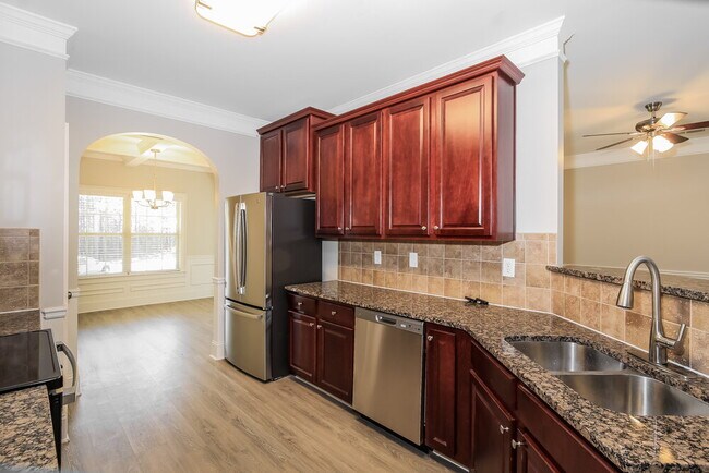 Building Photo - 3141 Oakmont Dr