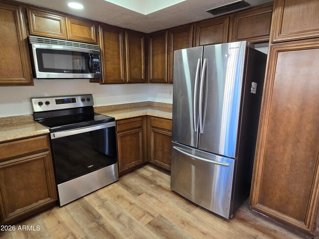 Building Photo - 7417 N Vía Camello Del Norte