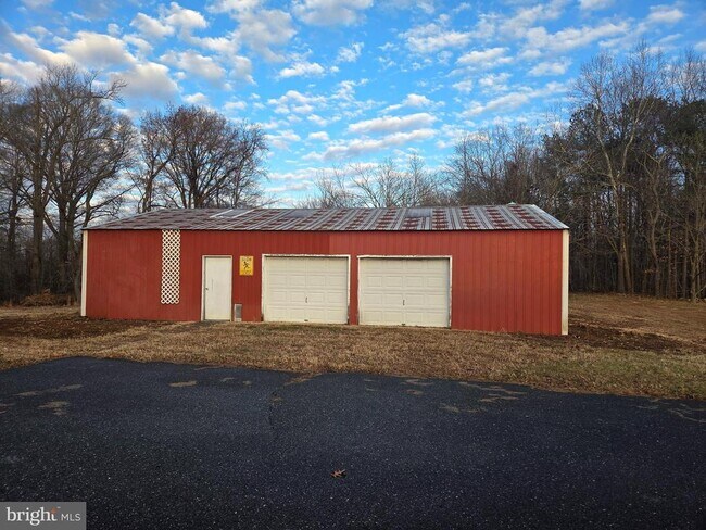 Building Photo - 151 Hammer Run