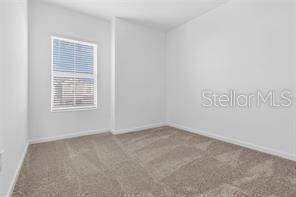 Building Photo - 3054 Chantilly Dr