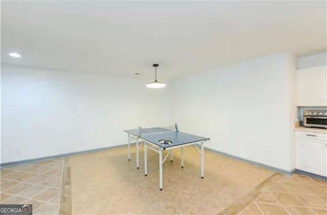 Building Photo - 195 Creekside Park Dr