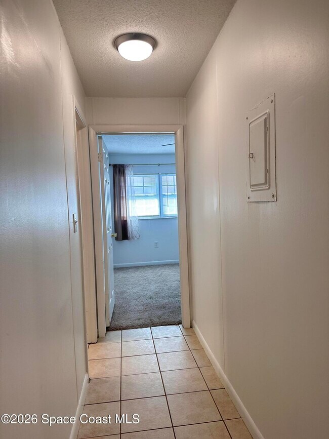 Building Photo - 294 Berkshire Ln