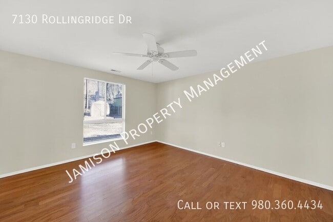 Building Photo - 7130 Rollingridge Dr