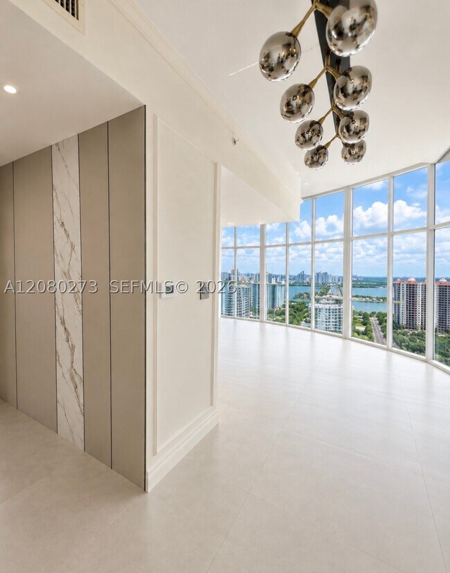 Building Photo - 16699 Collins Ave