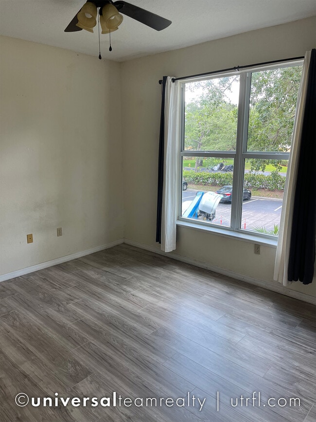Building Photo - 11530 Villa Grand