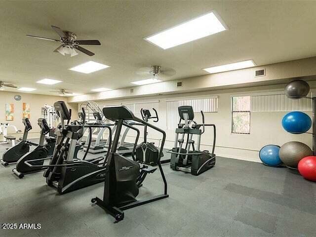 Building Photo - 12212 N Paradise Vlg Pkwy S