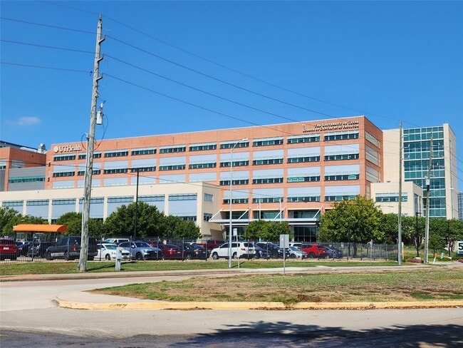 Building Photo - 7597 Cambridge St