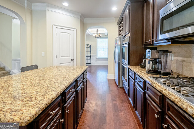Building Photo - 67 Canyon View Dr
