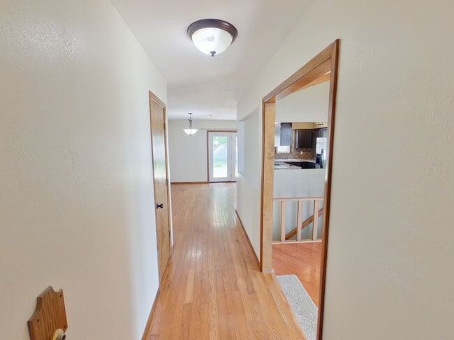 Building Photo - 3BR Andover Home for Rent