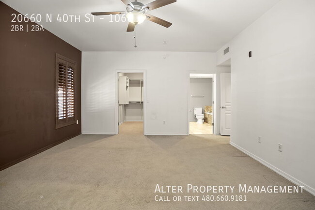 Building Photo - 20660 N 40th St