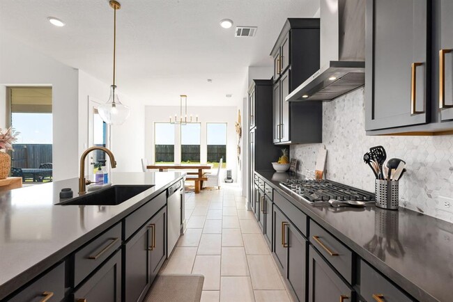 Building Photo - 4122 Basin Park Dr
