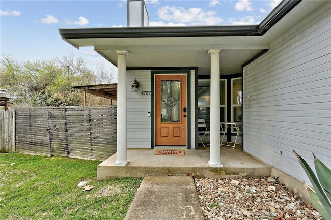 Building Photo - 4707 Borage Dr