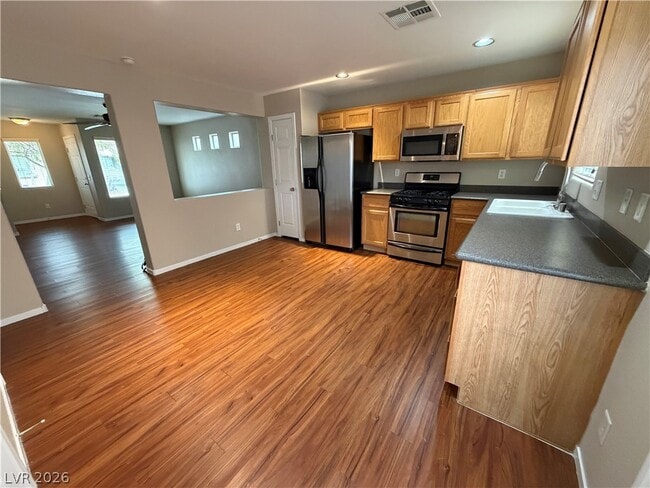 Building Photo - 6912 Smiling Cloud Ave